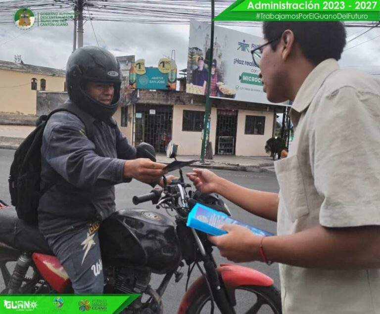 SOCIALIZACIÓN TRANSITO EN LA VÍA DE CUATRO CARRILES